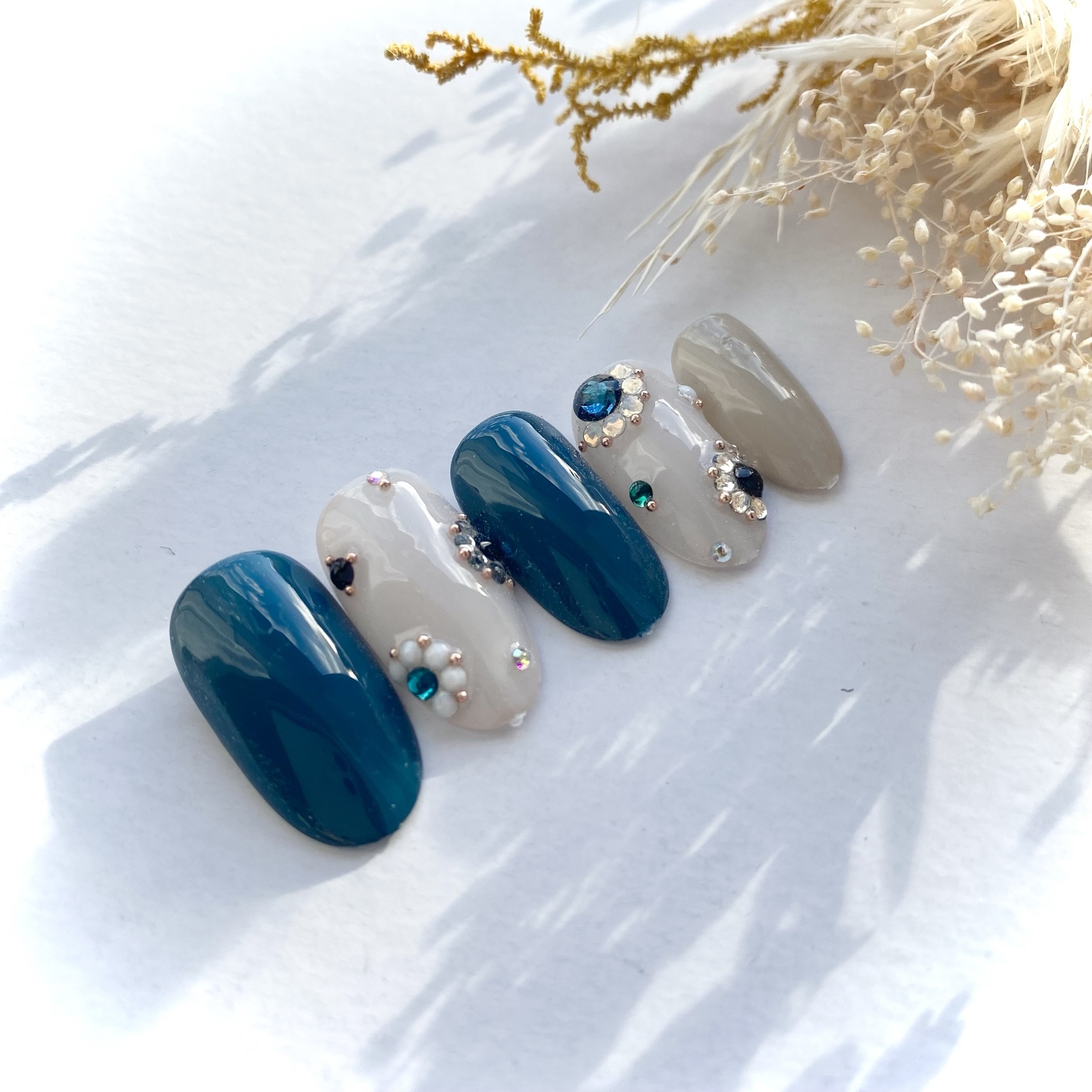 Vintage Blue * Antique Jewelry * Nail Tips