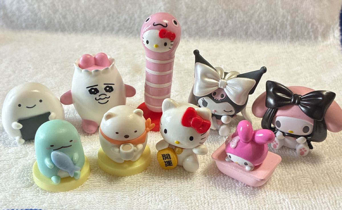 三丽鸥等迷你人偶9件套 Hello Kitty 美乐蒂 Kuromi 角落