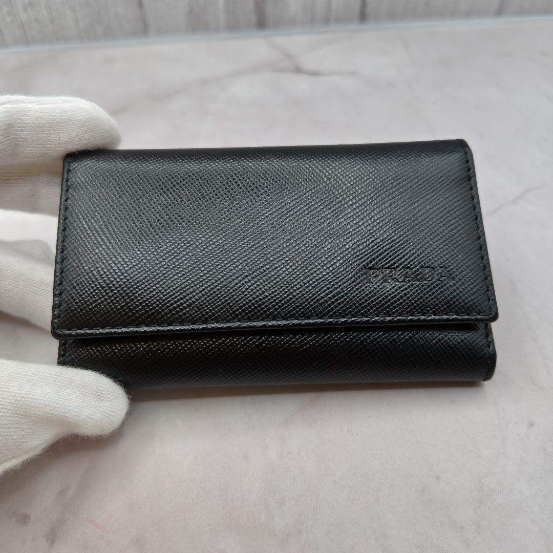 品相极佳 PRADA 萨菲亚诺皮革钥匙包