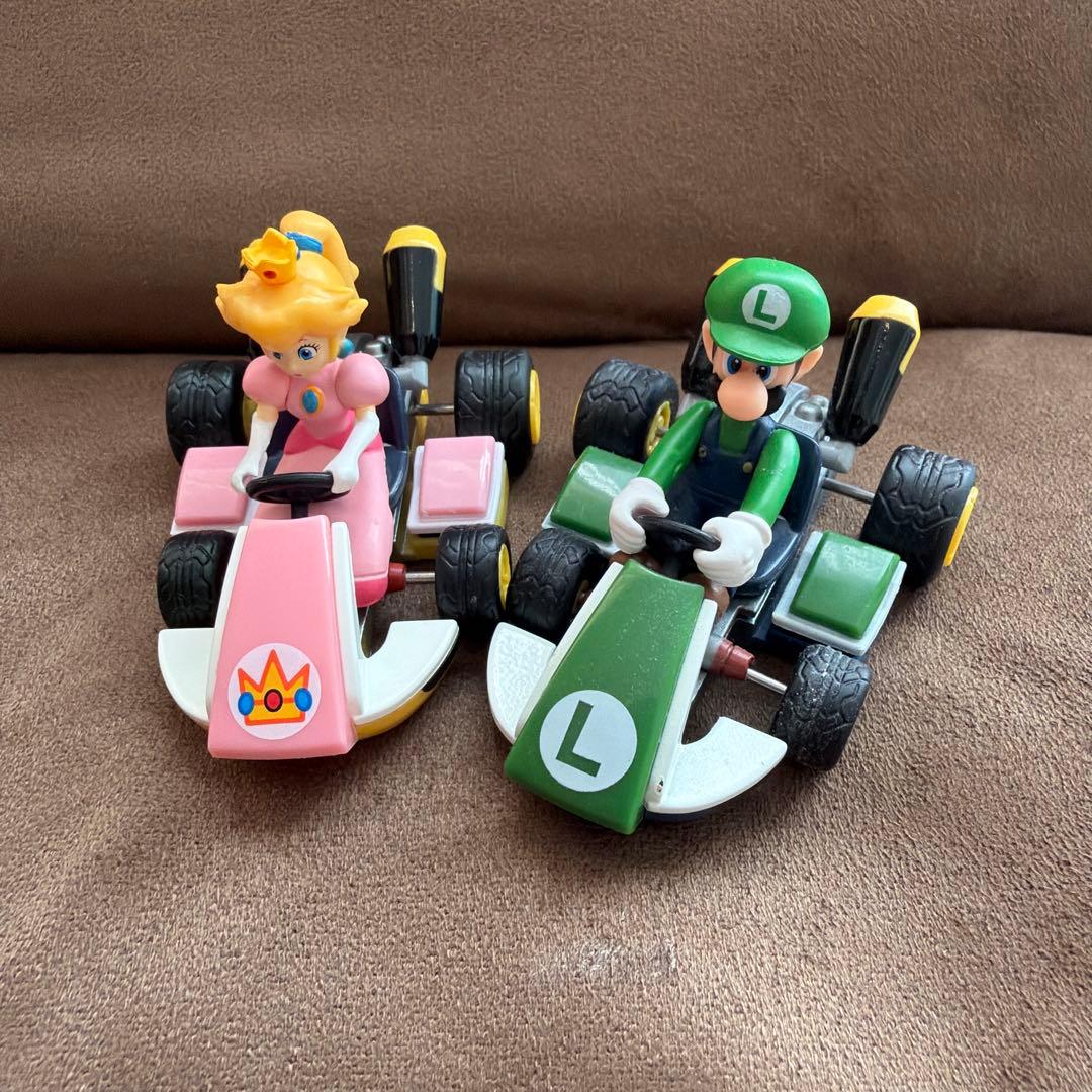 Mario Kart Figure Mini Car Peach Luigi
