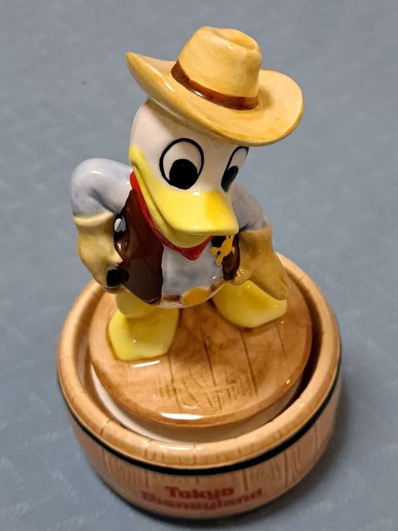 【東京ディズニーランド】ドナルド カウボーイ 陶器製オルゴール ビンテージ