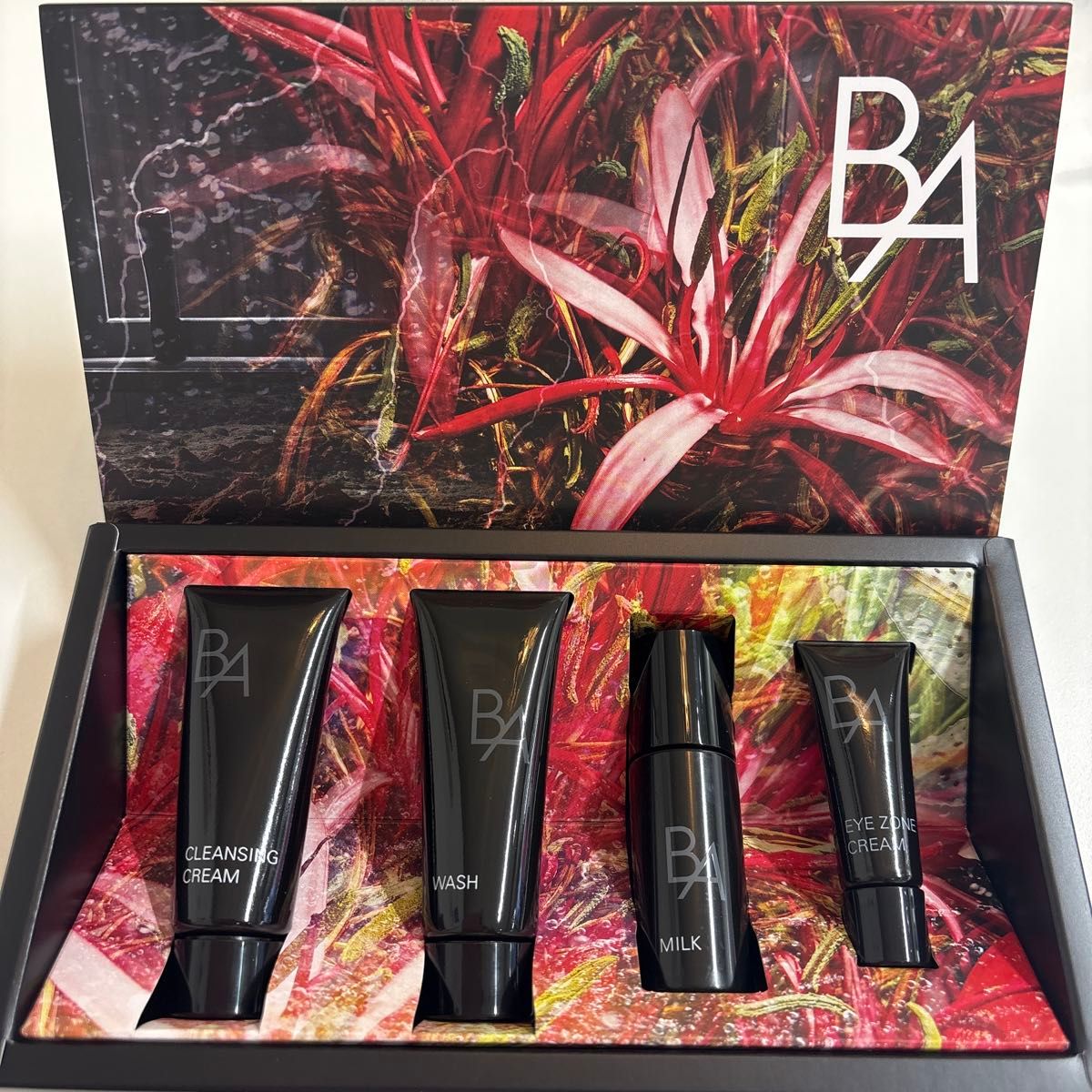 POLA 新发售 B.A 眼周霜护肤试用套装
