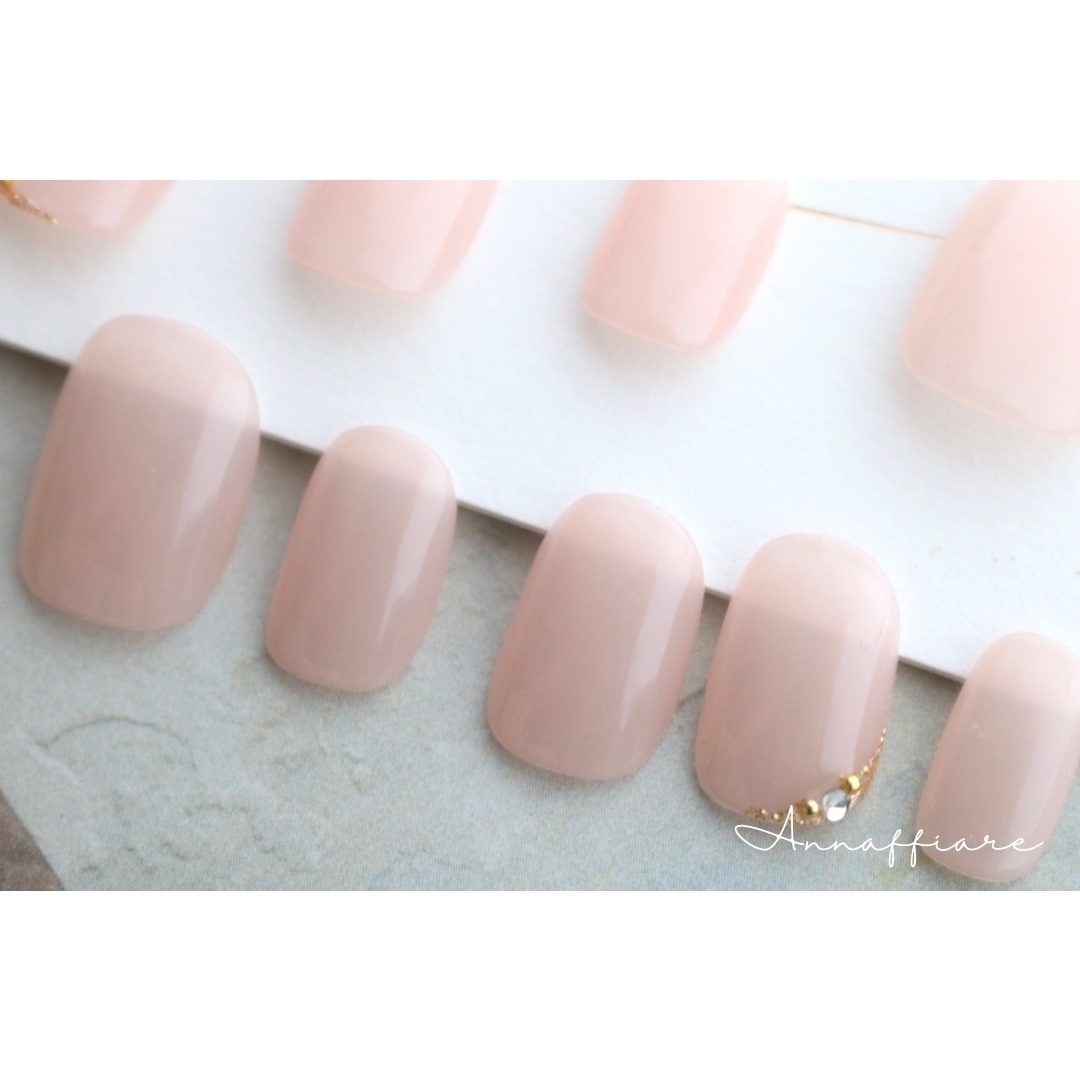 Simple Sheer Pink Nail Tips (Gold Glitter & Crystal) / Annaffiare Wedding Japanese Attire Snake Claw White Kimono