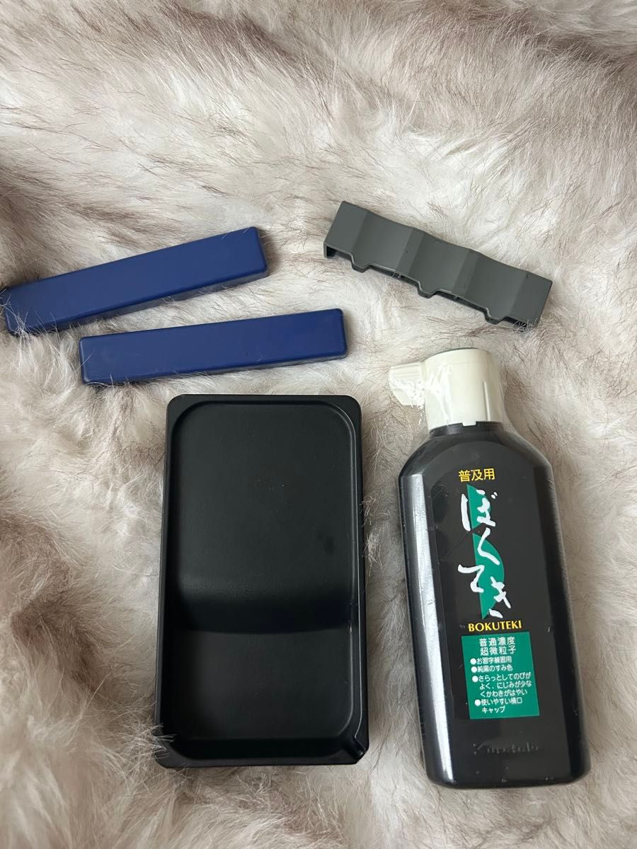书法用具套装 墨汁 砚台 镇纸 笔搁