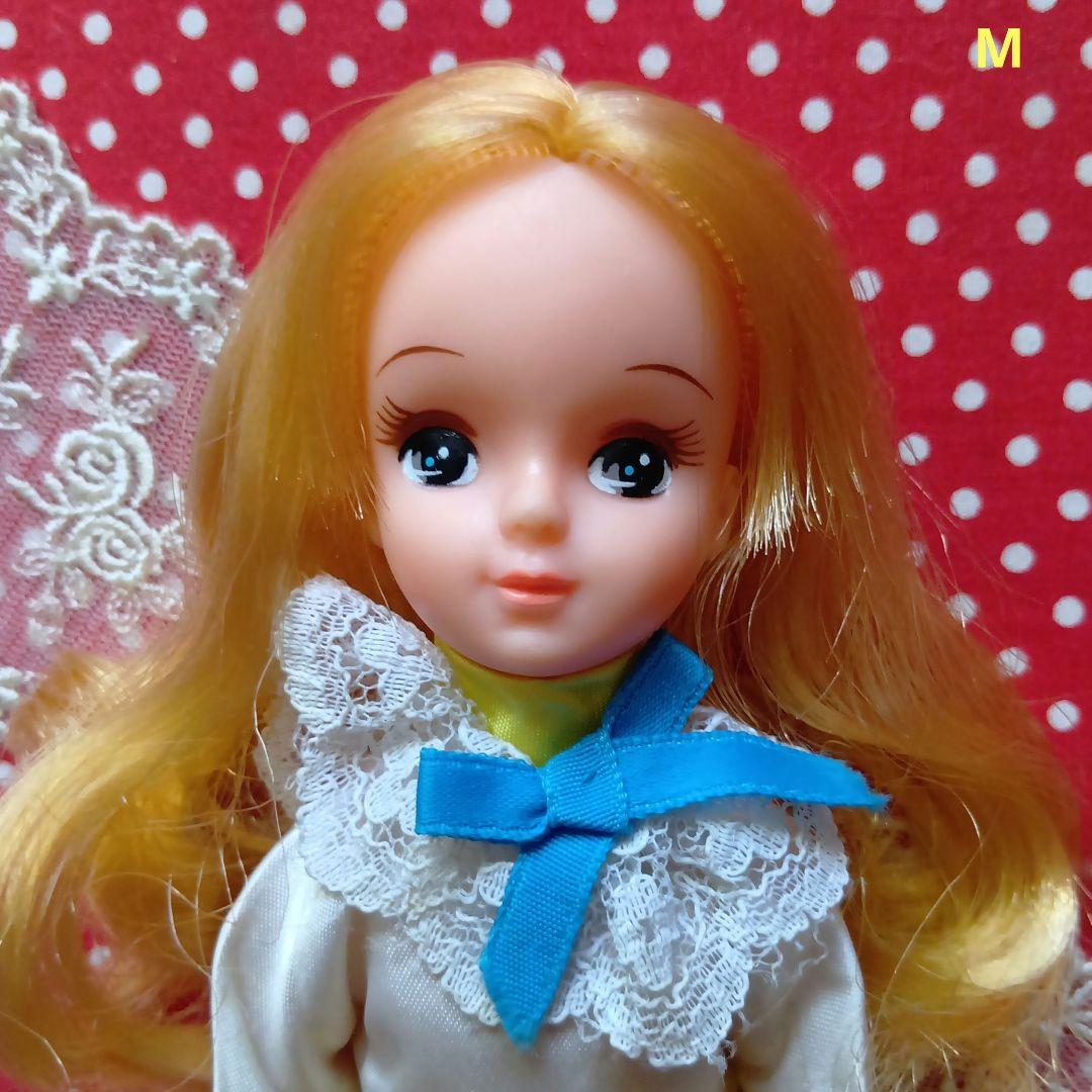 2nd Generation Rika-chan ☆ Talent Patchan TAKARA Showa Retro Dress-up Doll