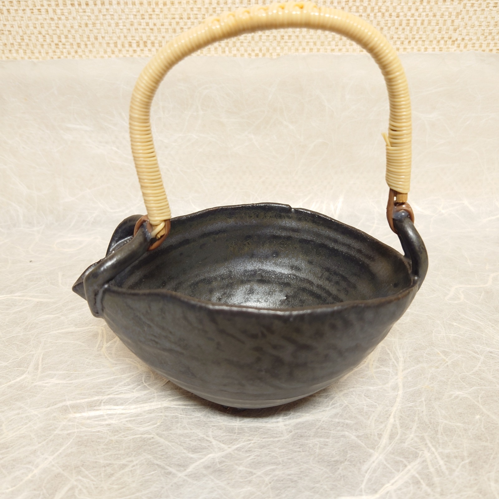 黑陶片口酒器