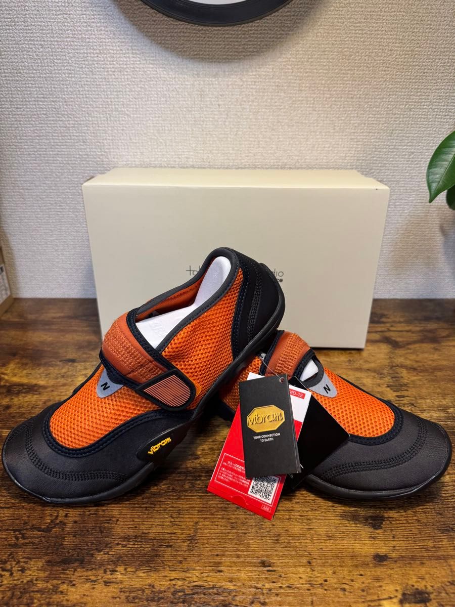 New Balance ニューバランス ウォーターシューズ マリンシューズ オレンジ ブラック Vibramソール未使用24cm