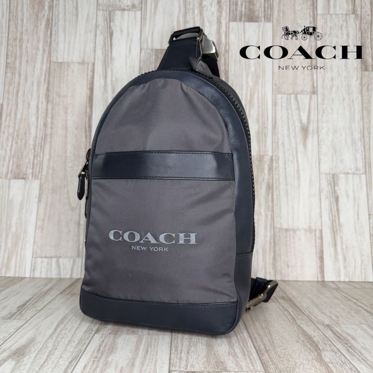 COACH 柯尔士 身体包 55