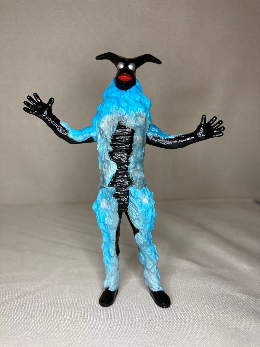 Ultraman Seven HG CORE Vega Alien Figure Approx. 9.5cm in Length