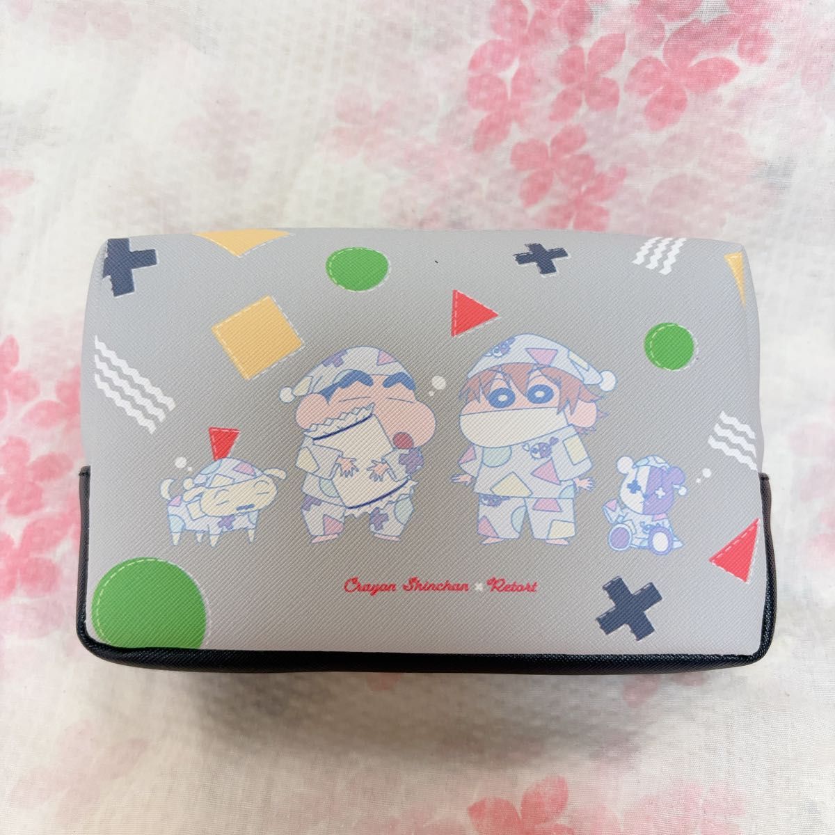【联名·品相极佳】即食袋 × 蜡笔小新 时尚收纳包 灰色