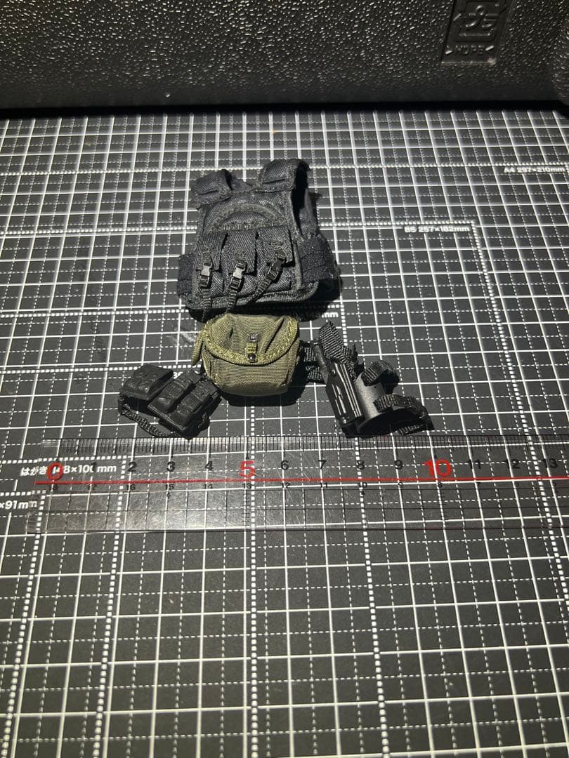 1/12 Scale Figure Accessory Set Bulletproof Vest