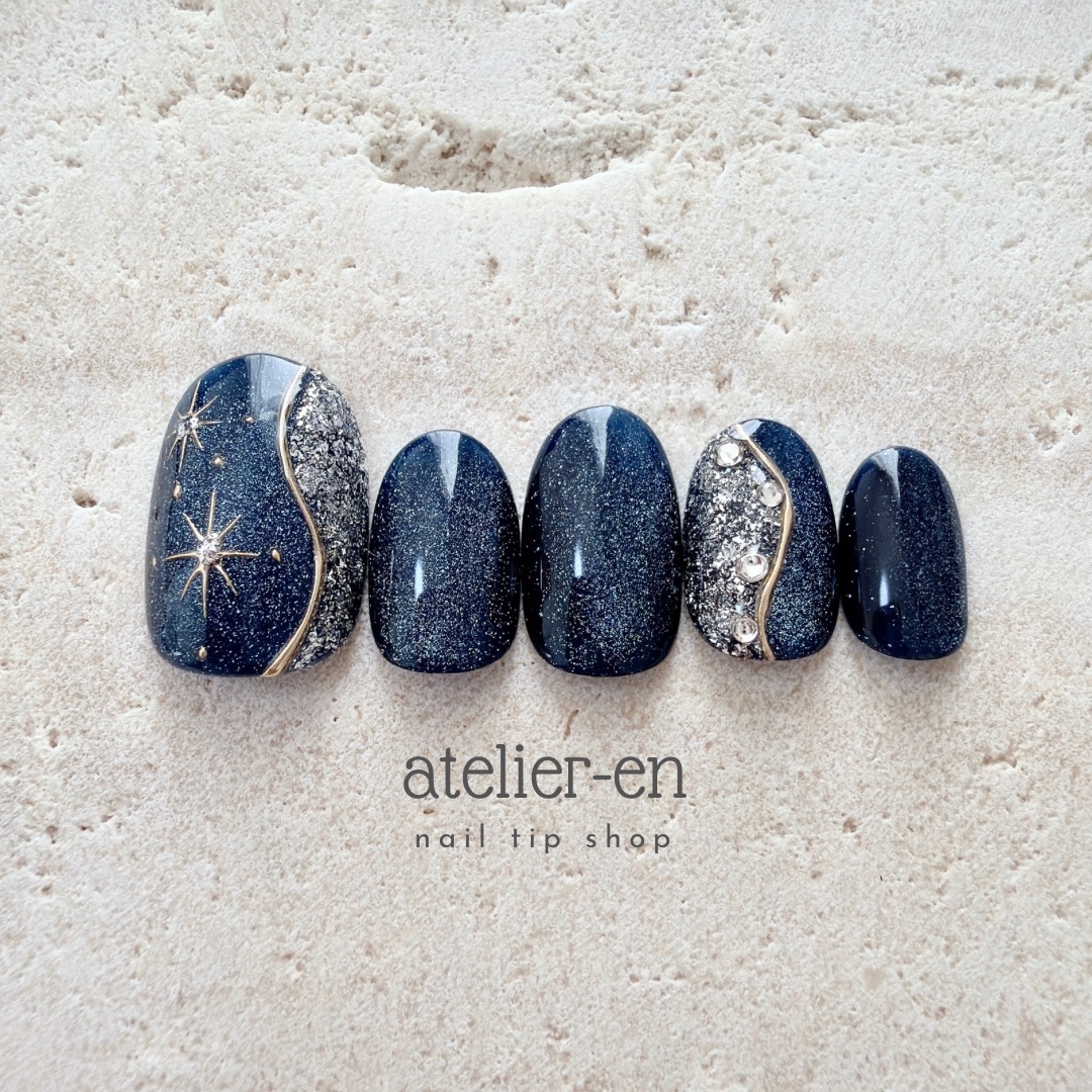 【Popular No.1 】 Starry sky nail, night sky nail, star, navy blue, sparkling nail, magnet nail tip, berry short, short nail, coming-of-age ceremony, galaxy, shooting star, star