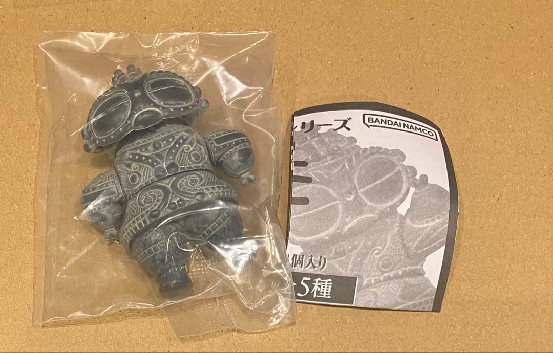 ART IN GASHAPON UGOMO Haniwa and Dogu Masked Eye Dogu Gacha