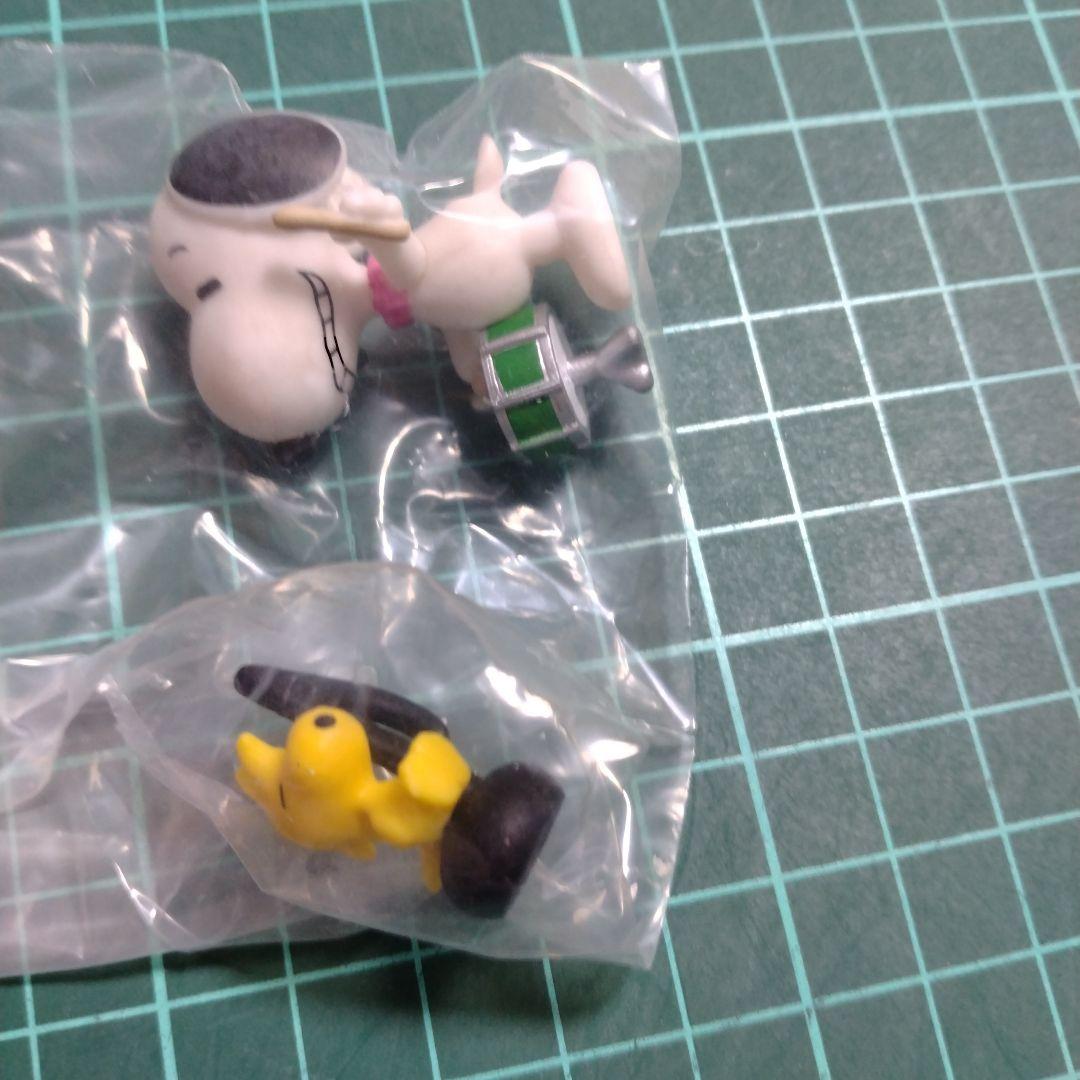Snoopy Woodstock Figure Gachagacha