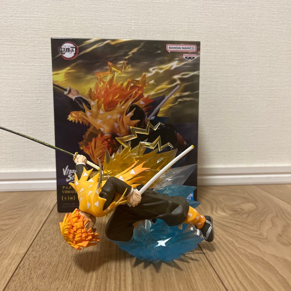 Demon Slayer VIBRATION STARS PLUS Zenitsu Agatsuma Figure