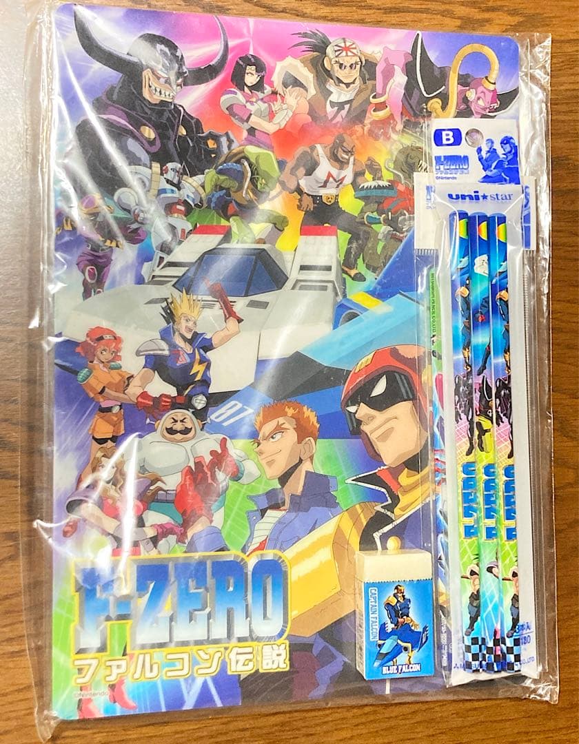 F-ZERO猎鹰传说 便签本 铅笔 橡皮 任天堂 队长猎鹰