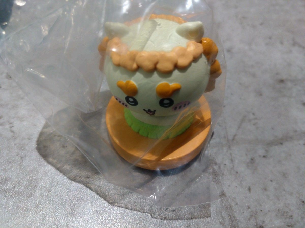电影吉伊卡哇 人鱼岛的秘密 摇动头部手办 鲨鱼