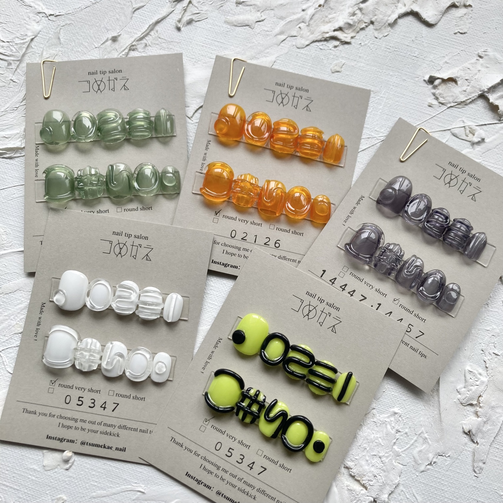 【[Size Customization] Nail Tips: Pop Wavy Design