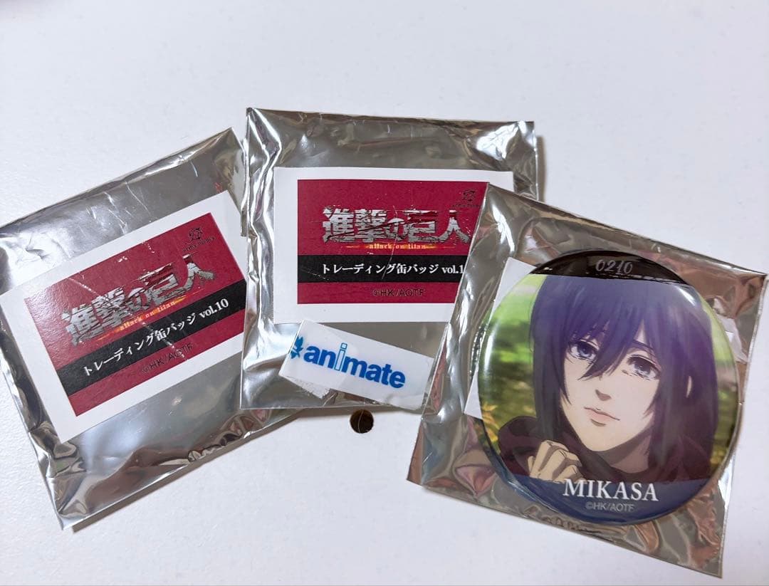 Attack on Titan Trading Can Badge vol.10 Mikasa