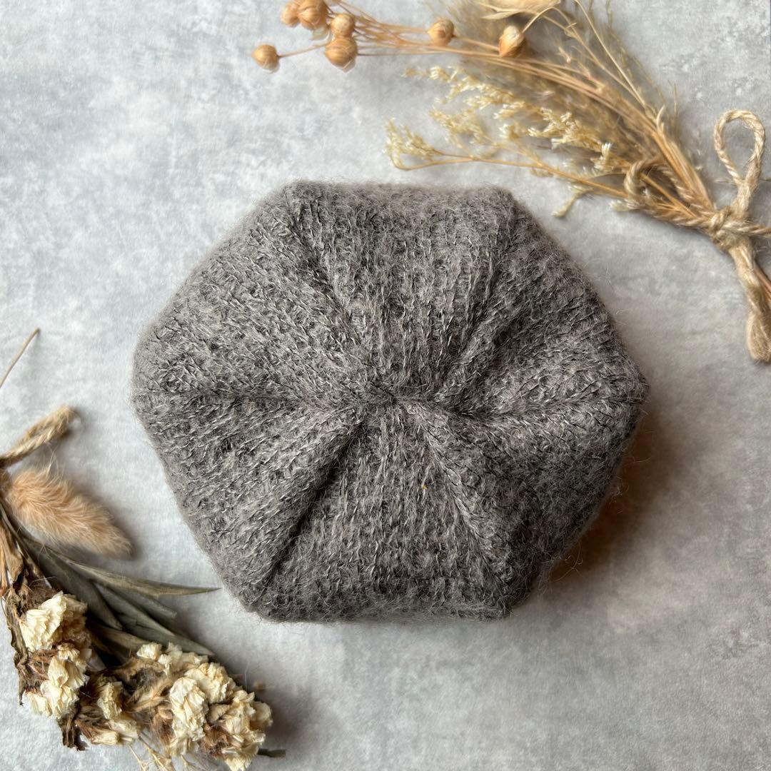 Neo Blythe Size ⭐️ Fluffy Beret Hat ⭐️ (Mocha Gray)
