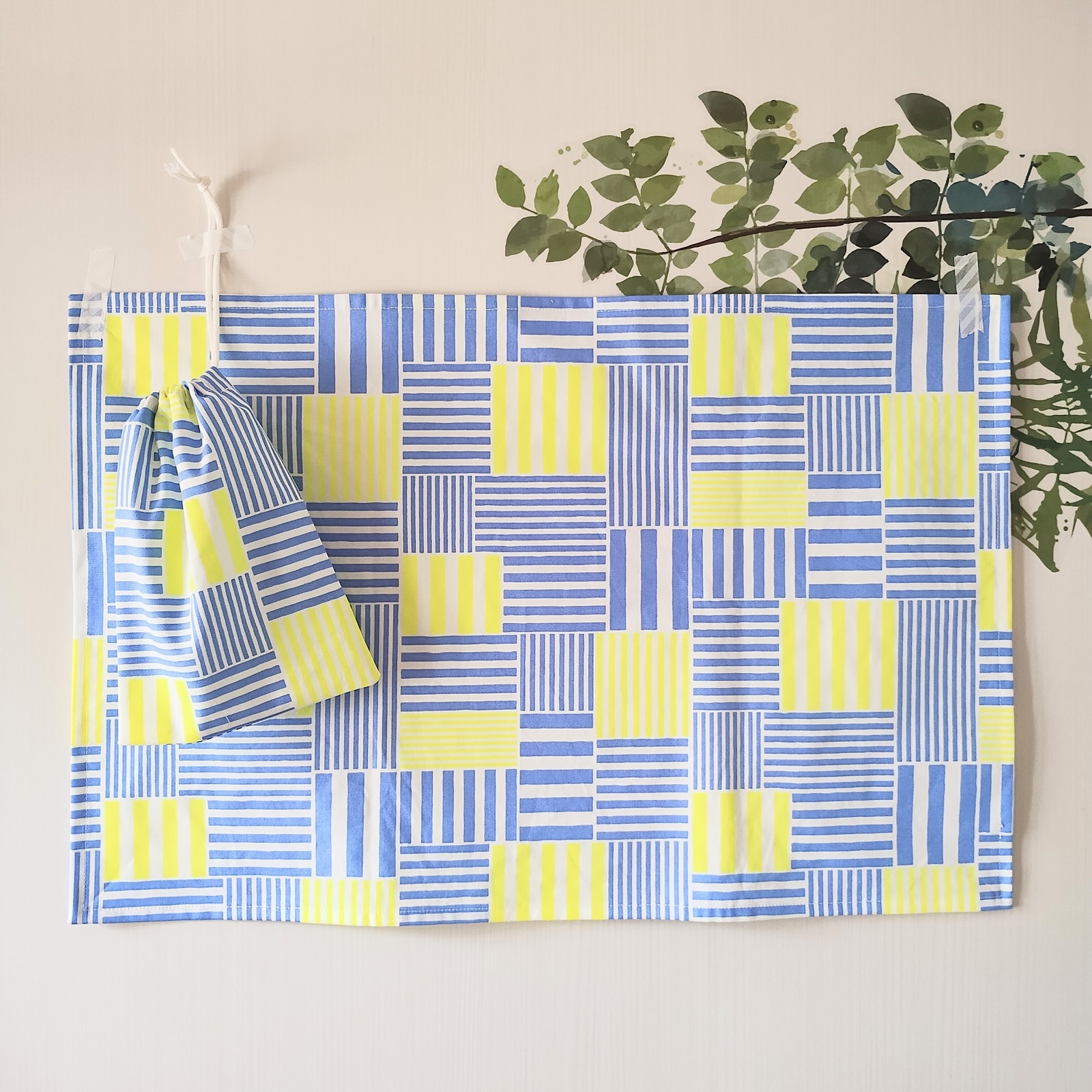 40 × 60<北欧格子> 带袋的午餐垫 _ # 577_luncheon mat<40 × 60_BlueY>