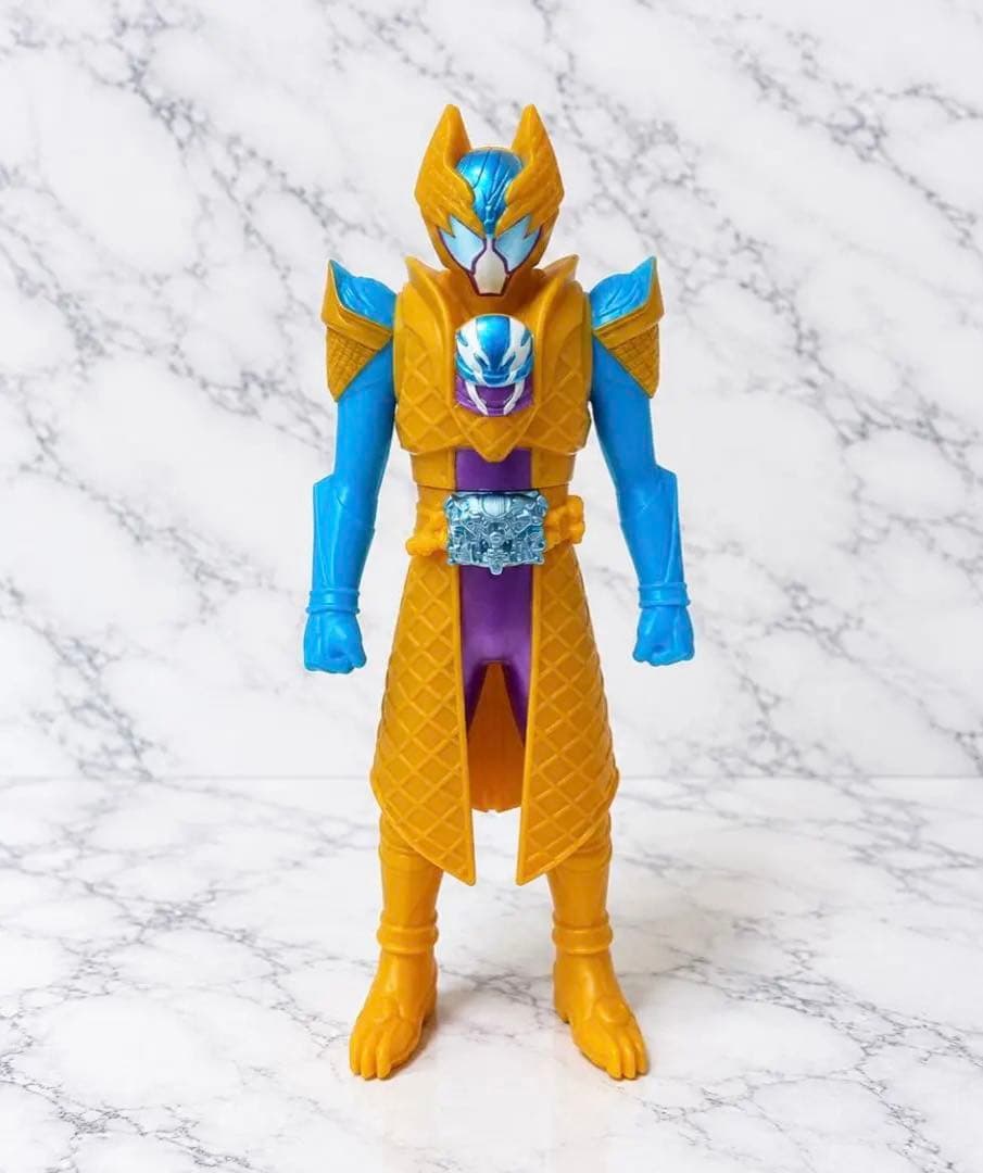 Kamen Rider Gavv Blizzard Sorbet Form Soft Vinyl Rider Hero Series