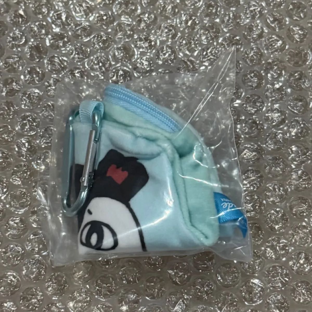 【Brand New Unopened】Chiikawa Movie: Mermaid Island's Secret Carabiner-Attached Die-Cut Pouch Siren