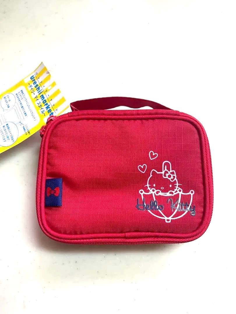 带新品未使用标签的hello kitty miller的化妆包三丽鸥红