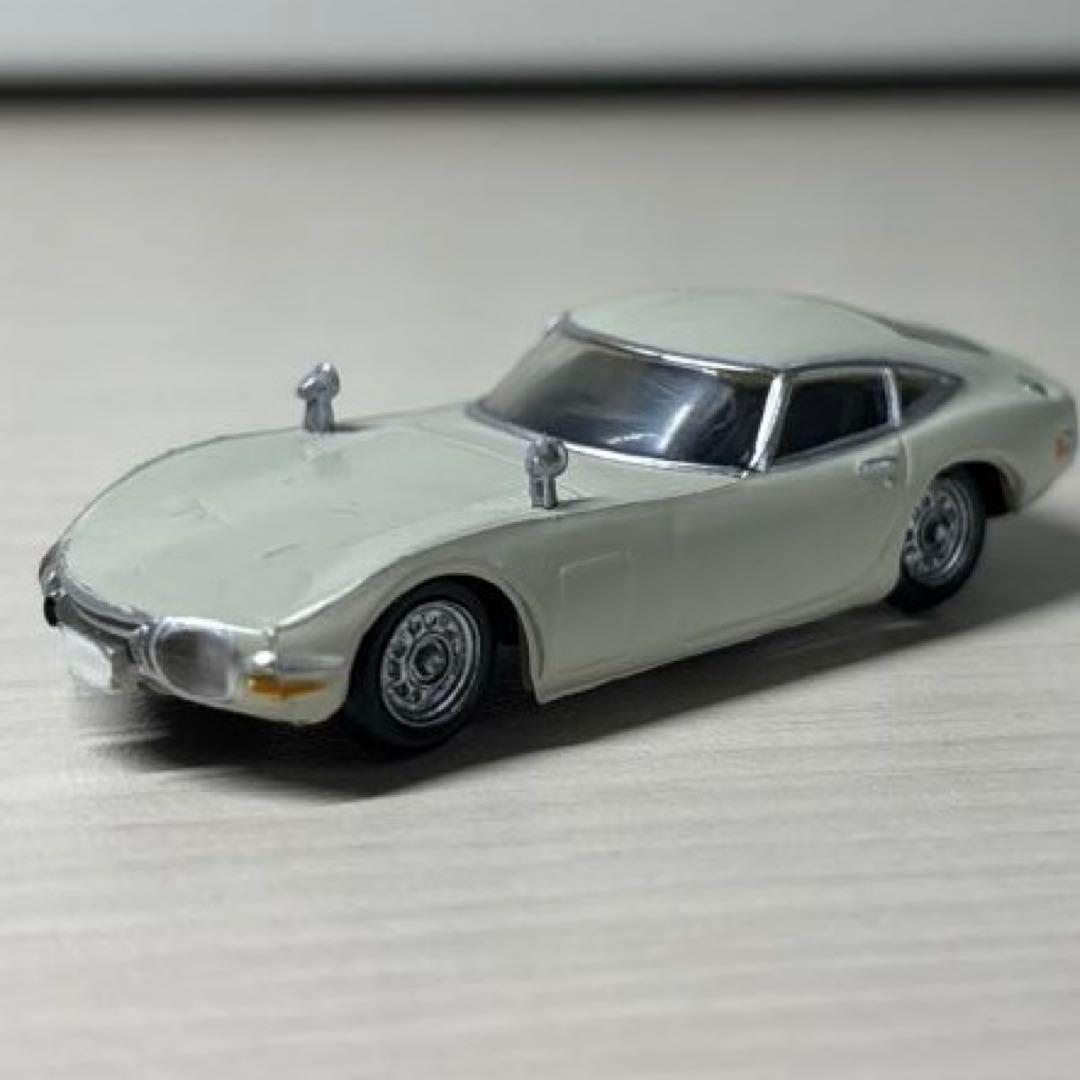 Toyota 2000GT Miniature Car, White