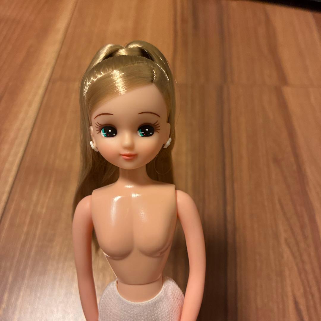 Rika-chan Castle ⭐ Rika-chan Doll Blonde Ponytail