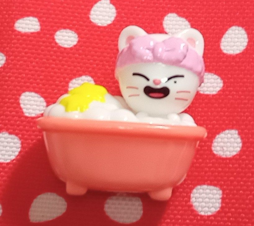 SKZOO びっくらたまご バブルフィーバー ジニレット