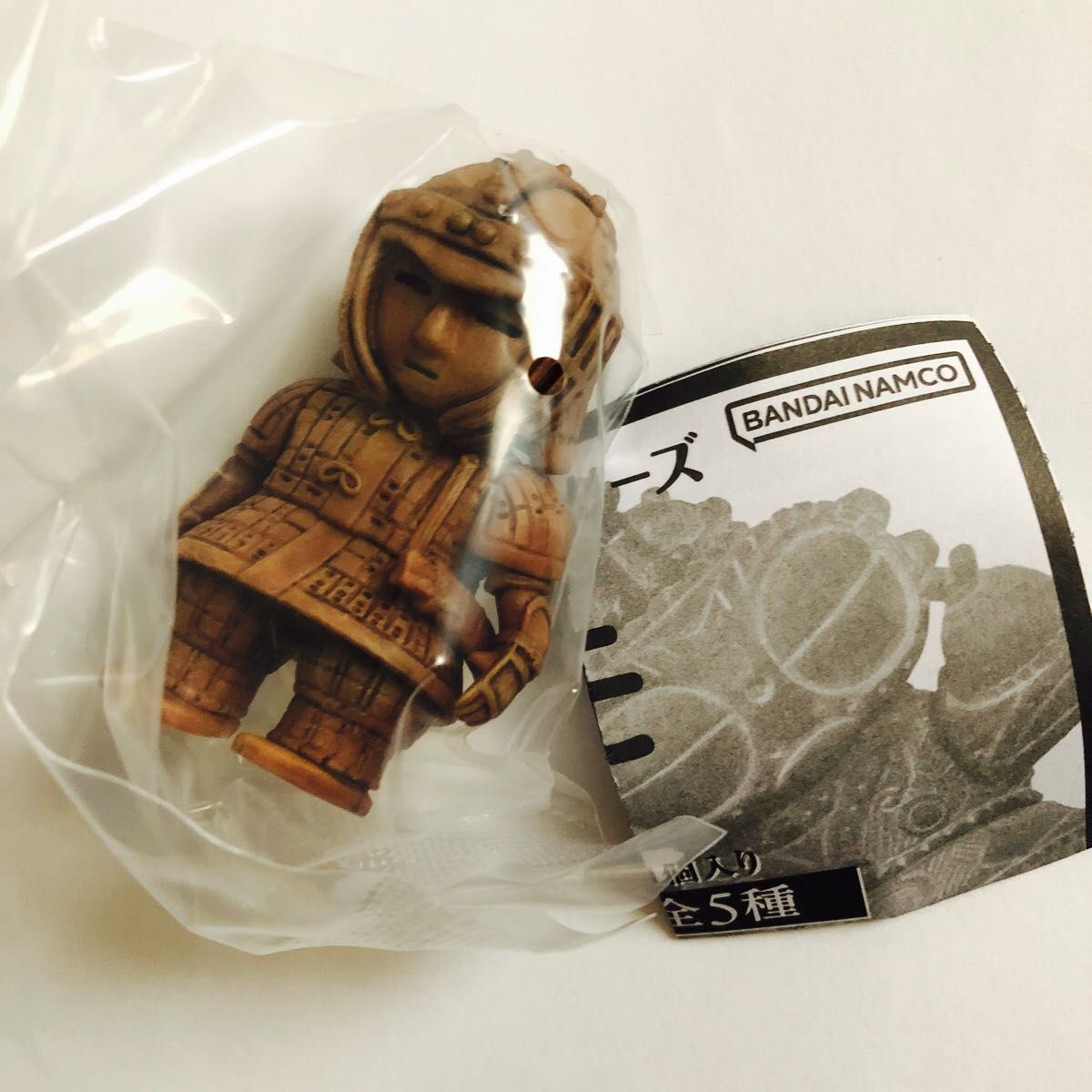 Ugumo Haniwa and Dogu Figurine: Armored Warrior Dark Gacha Capsule Figure