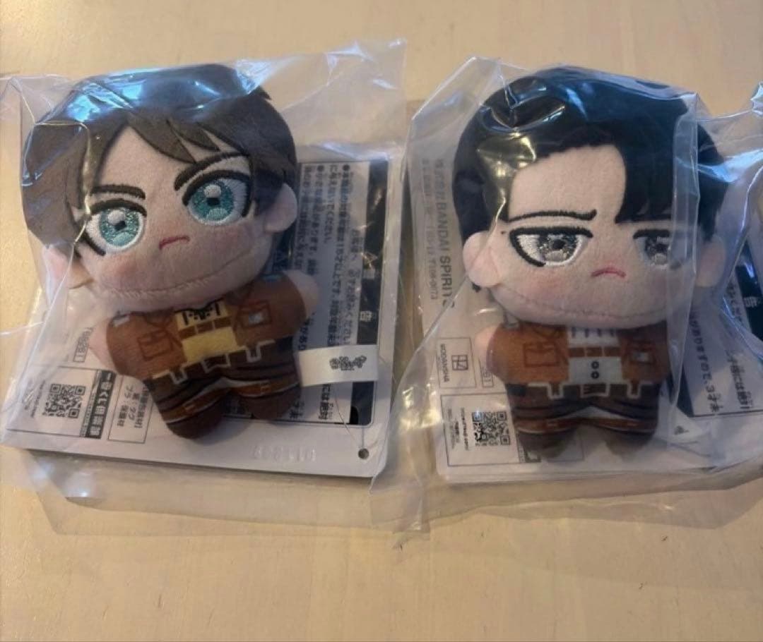 Ichiban Kuji Attack on Titan ~Give Your Hearts~ Prize F