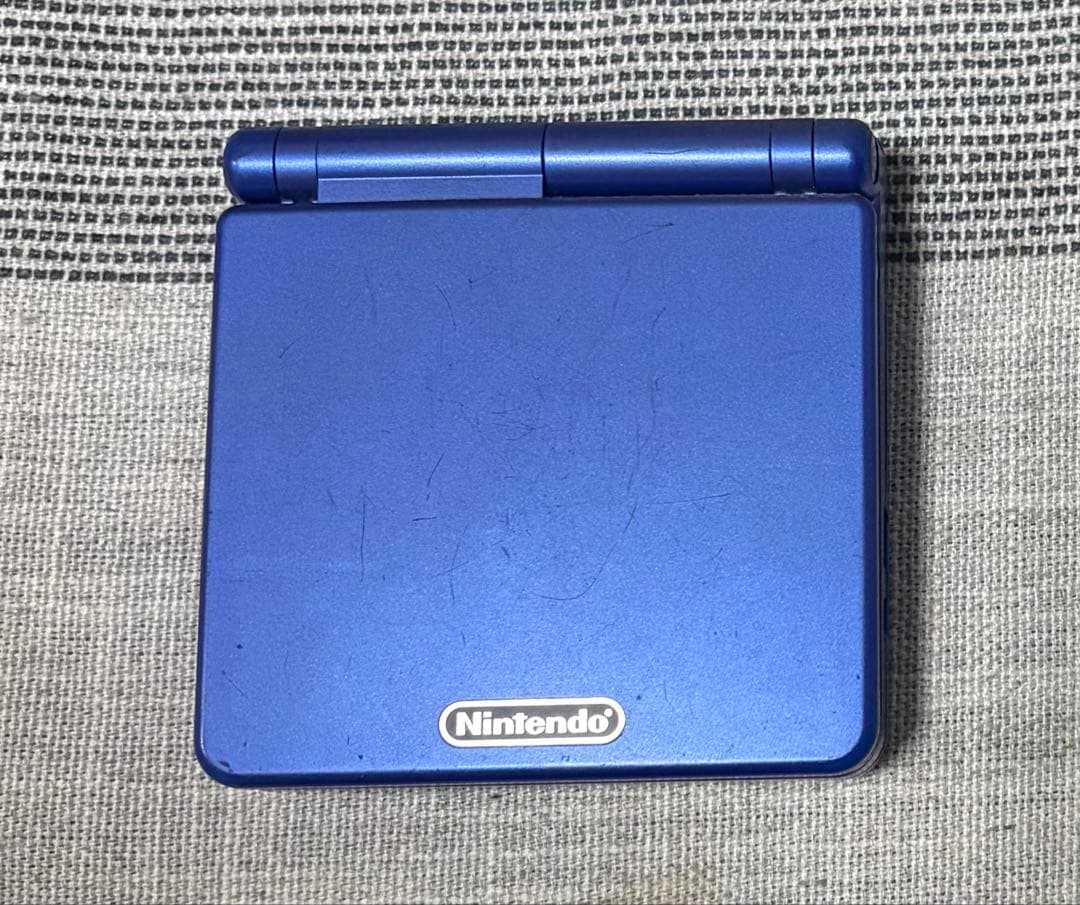 任天堂 GAME BOY ADVANCE SP 主机 + 软件