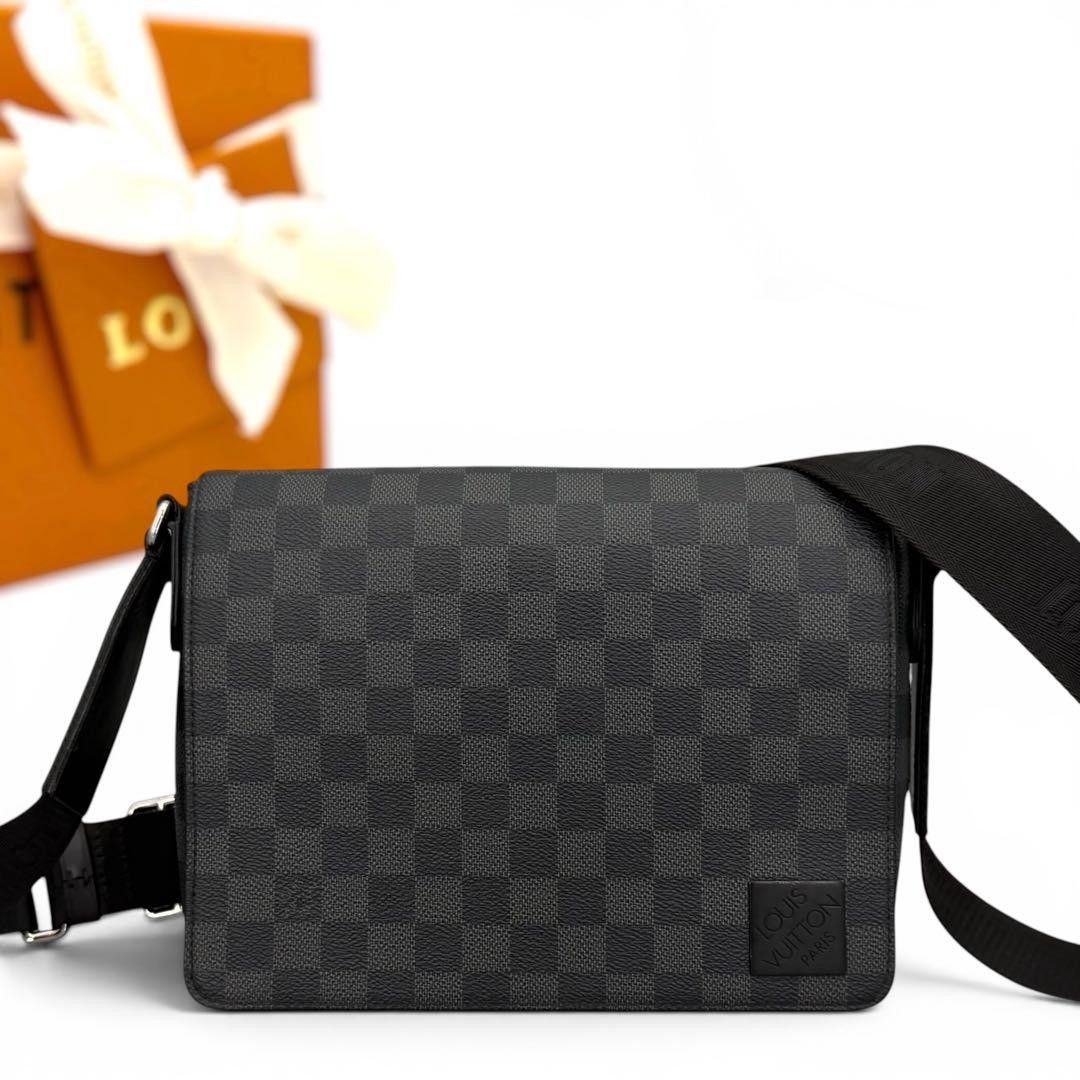 新品同様/IC ルイヴィトン ダミエ グラフィット ディストリクト PM NV3 LOUIS VUITTON メッセンジャーバッグ