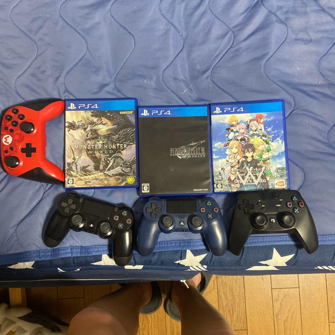 PS4 3款软胶与4个控制器套装