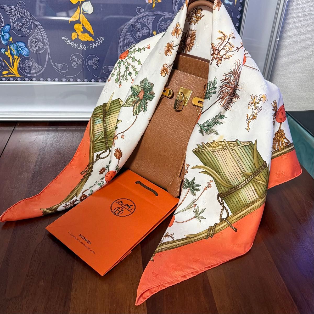爱马仕 HERMES 90厘米方巾 加尔瓦尼冰斗的压花 橙色