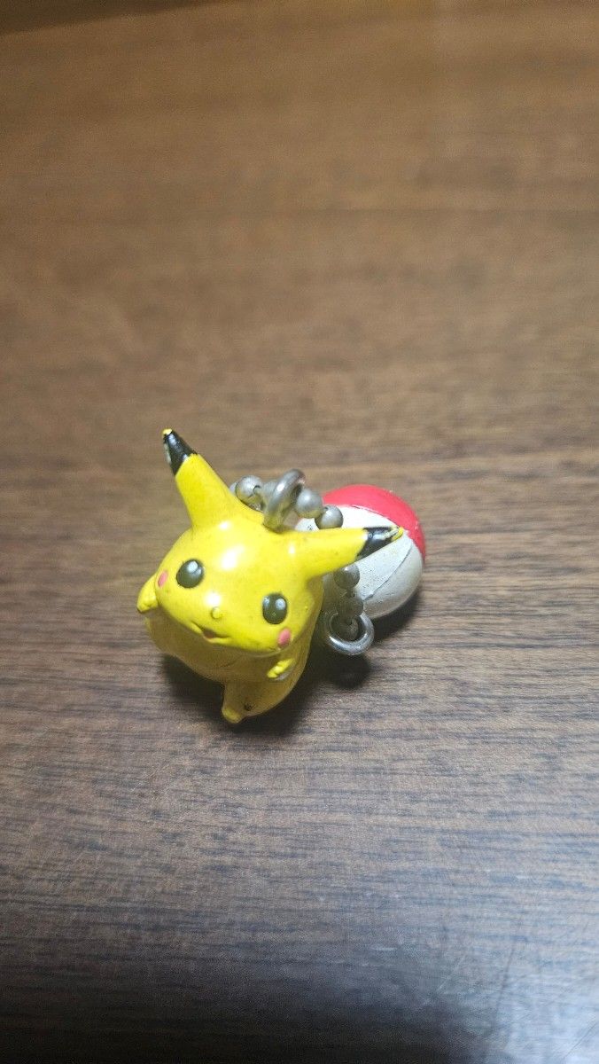 宝可梦 皮卡丘 钥匙扣 手办 带精灵球