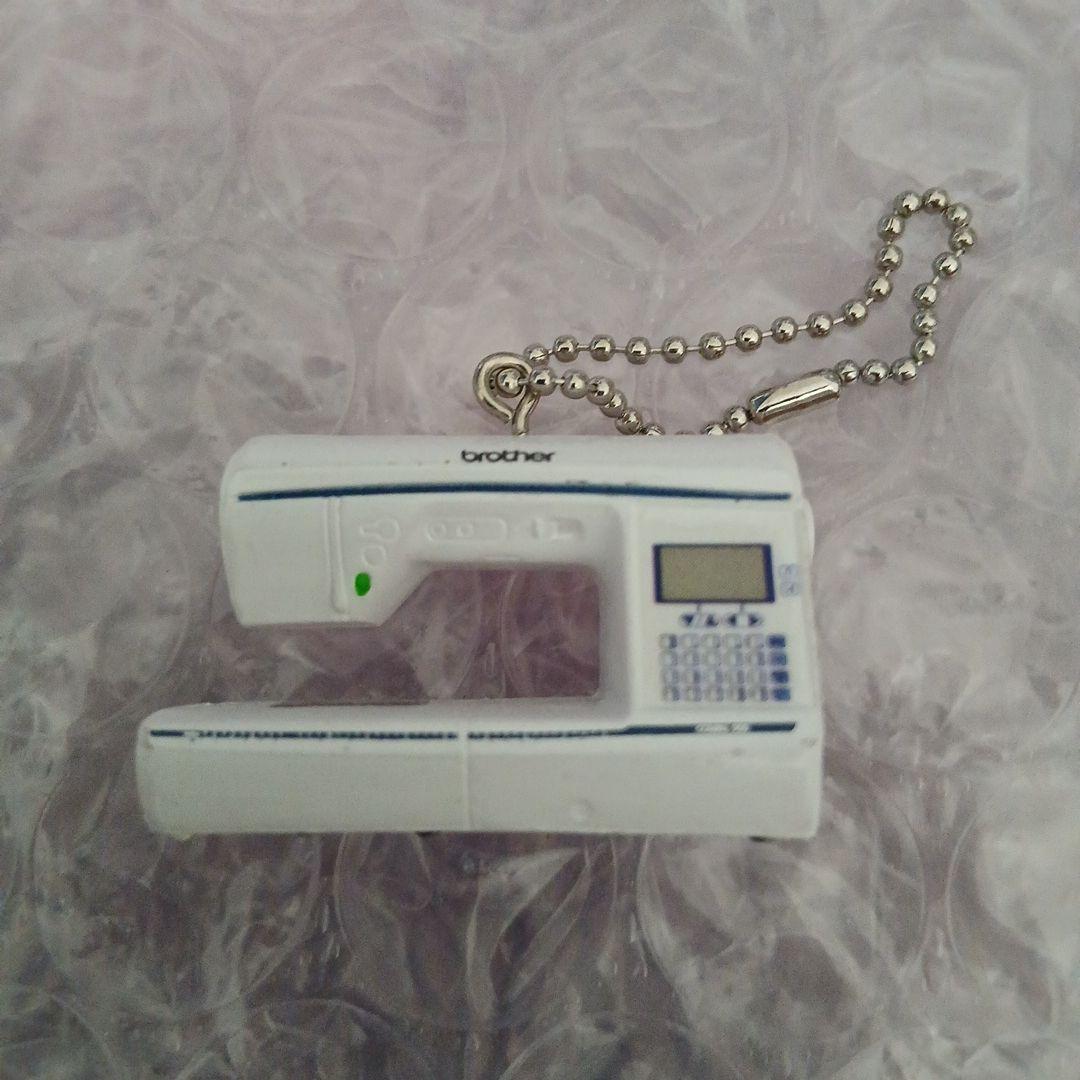 Miniature Mascot JUKI Sewing Machine Keychain Accessory