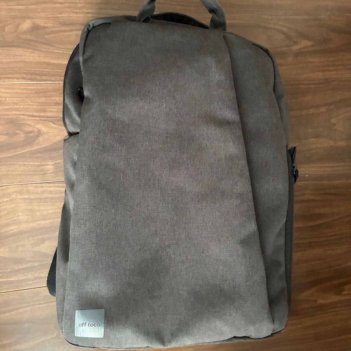 off toco 商务双肩包 深灰色 PC 收纳