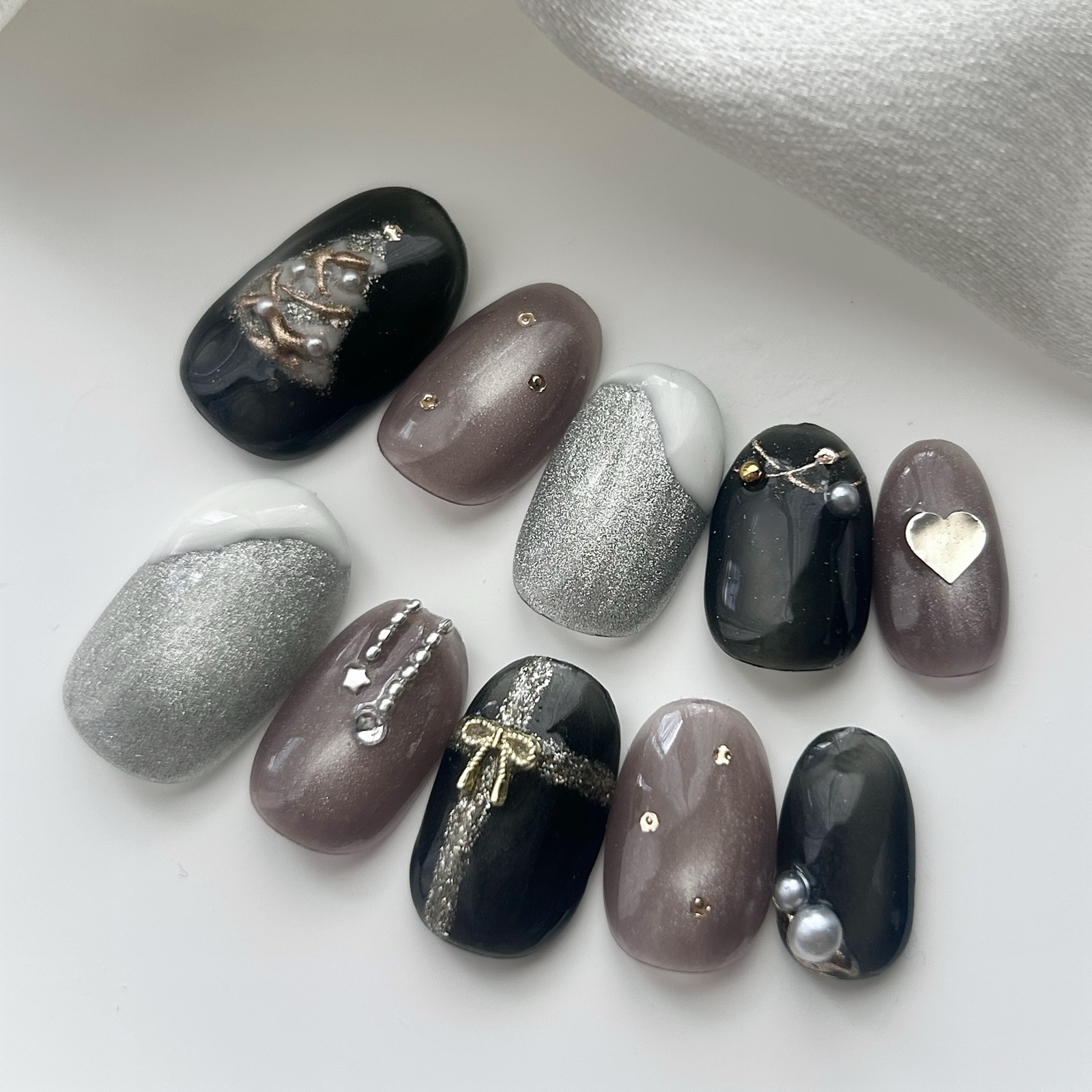 No13 Nail tips Christmas nails Tree nails