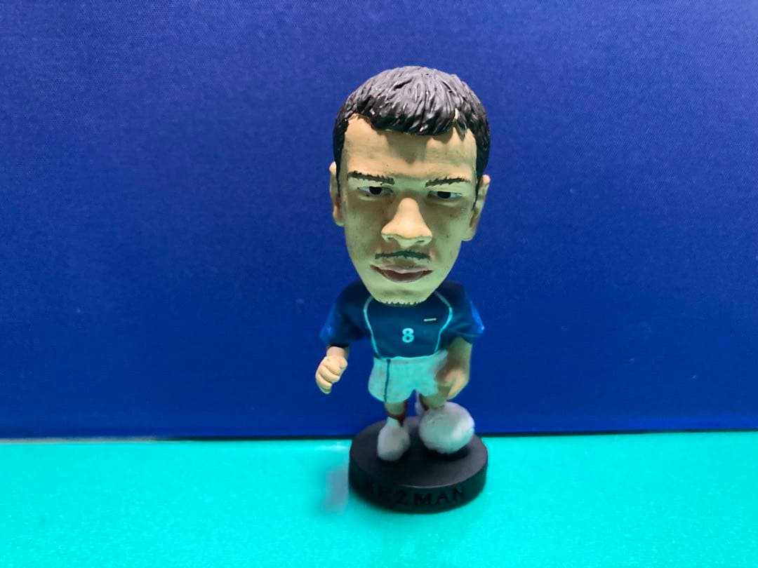 Kuzmanovic Serbia National Team Figure