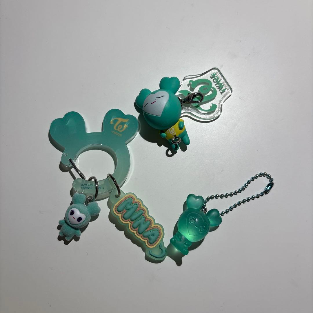 TWICE Mina Merchandise Gacha