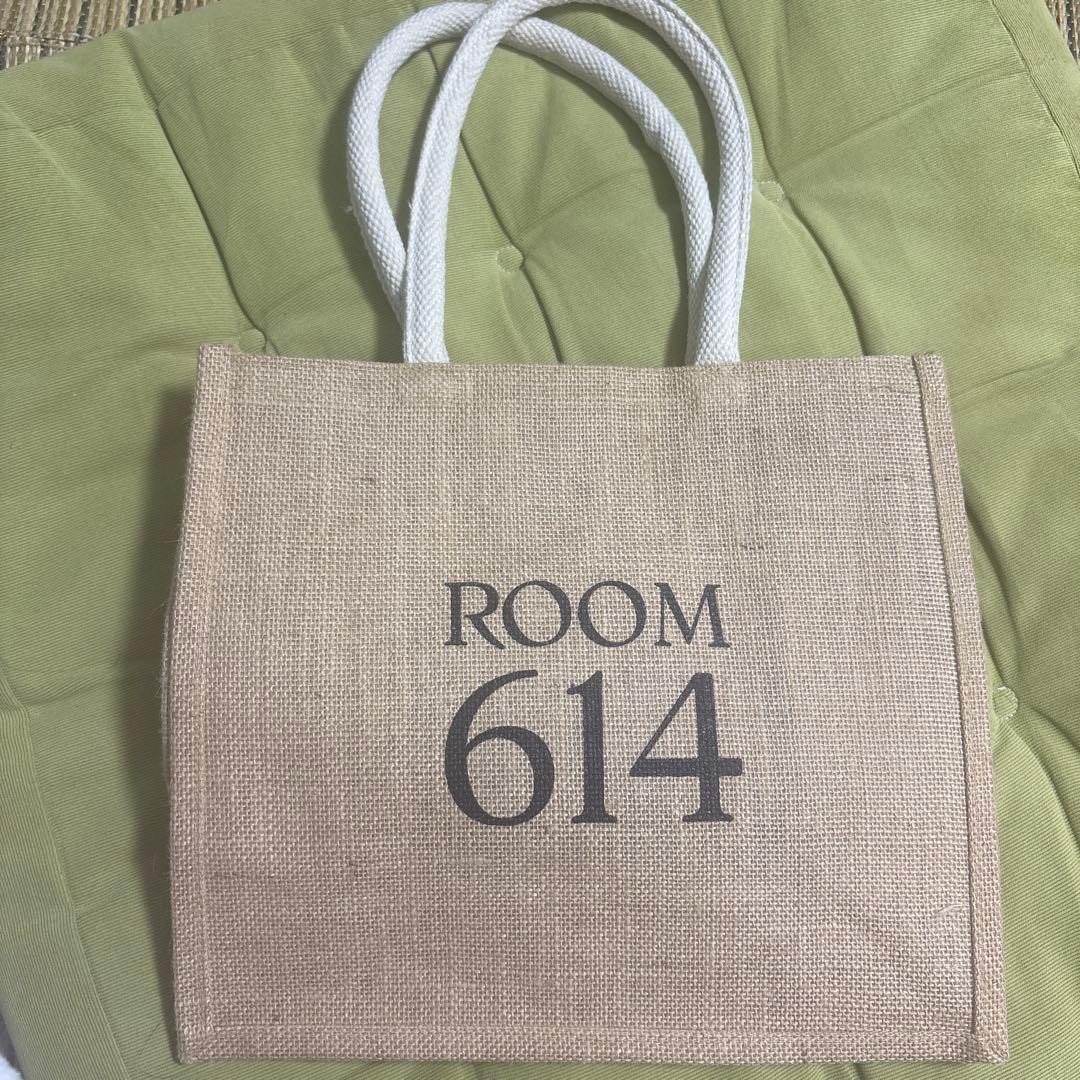 ROOM 614 赠品 托特包 茶饭