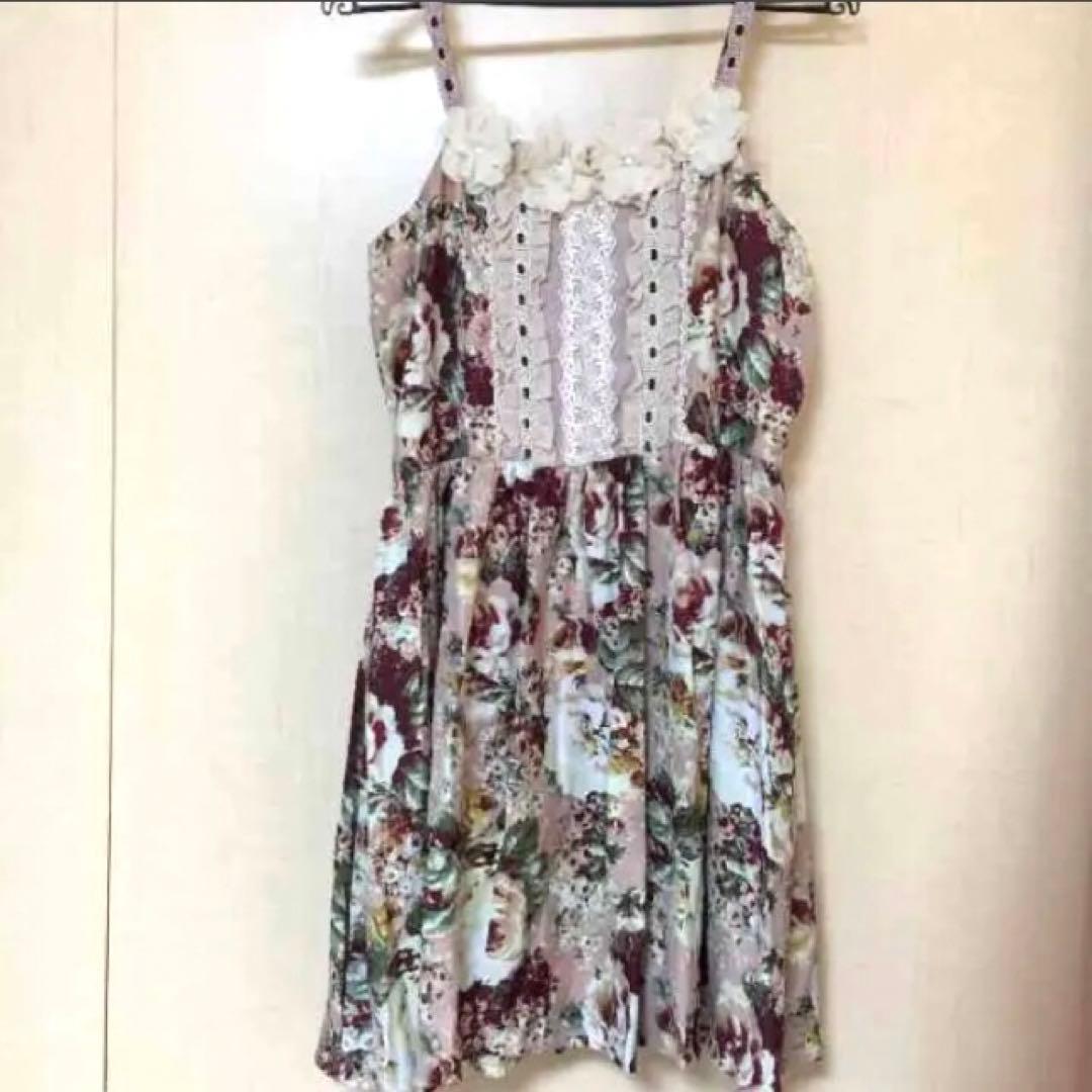 女装 花卉图案连衣裙 粉色 玫瑰 半身裙 洛丽塔