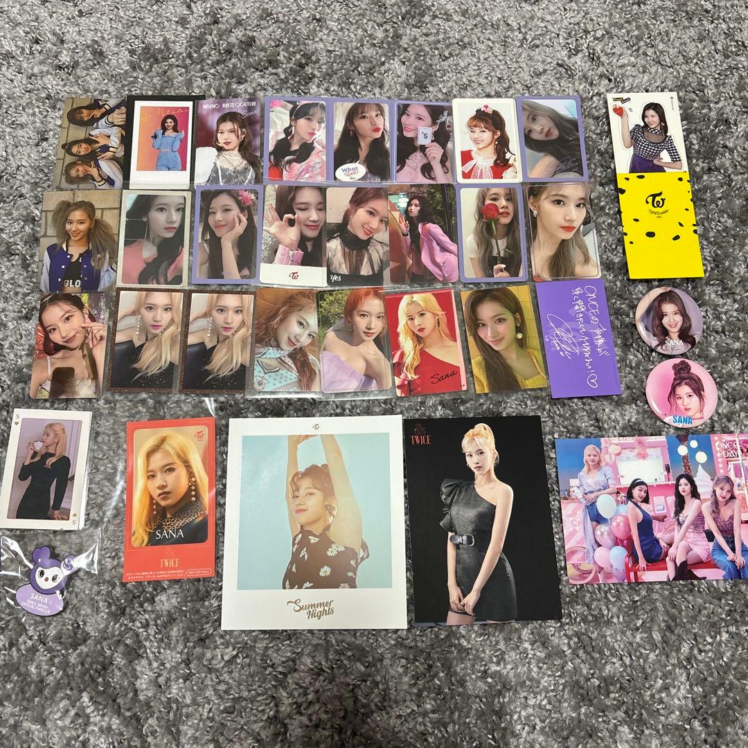 TWICE sanatreca lantry明信片罐徽章商品集中销售