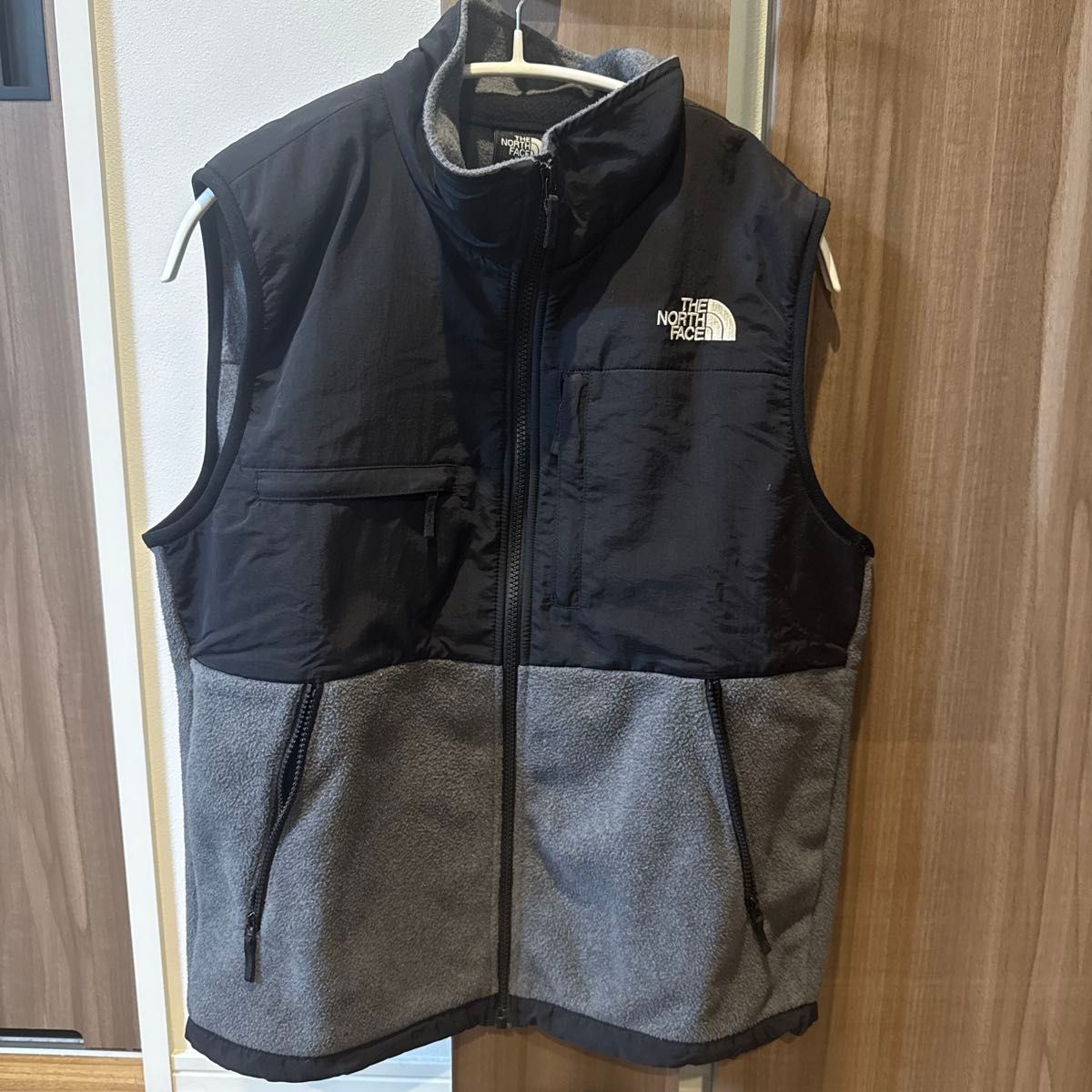 THE NORTH FACE ノースフェイス フリースベスト ブラック×グレー XS