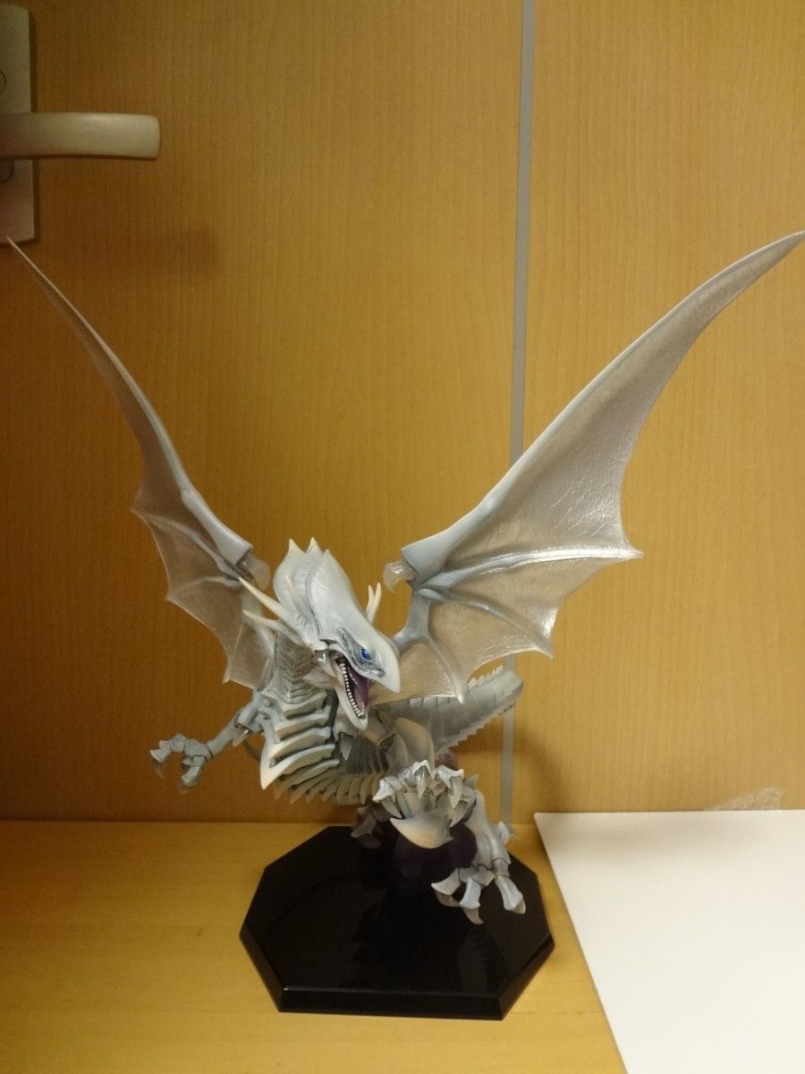 【二手无盒】青眼白龙 Holographic Edition 游戏王 ART WORKS MONSTERS 手办