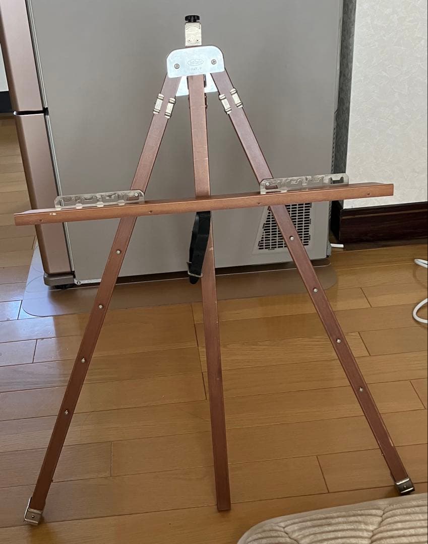 木制三脚式画架 高度可调