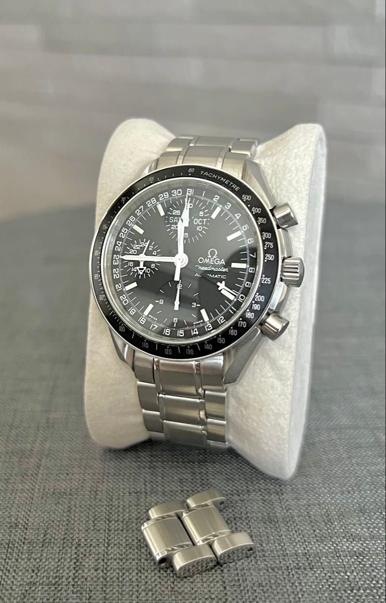 OMEGA Speedmaster 三重日历计时码表 自动上链 3520.50